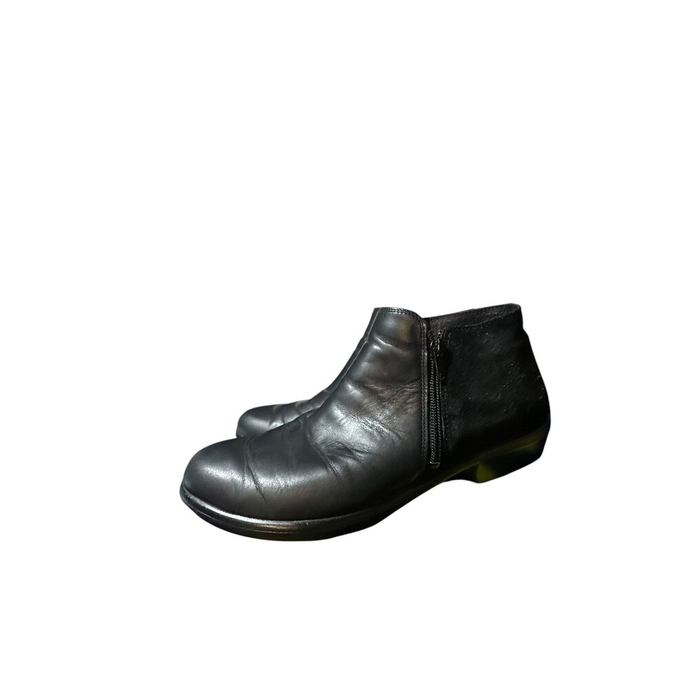 Naot Helm Women Ankle Boots EU 42 US 11 Black Leather Suede Zip Minimalist 11